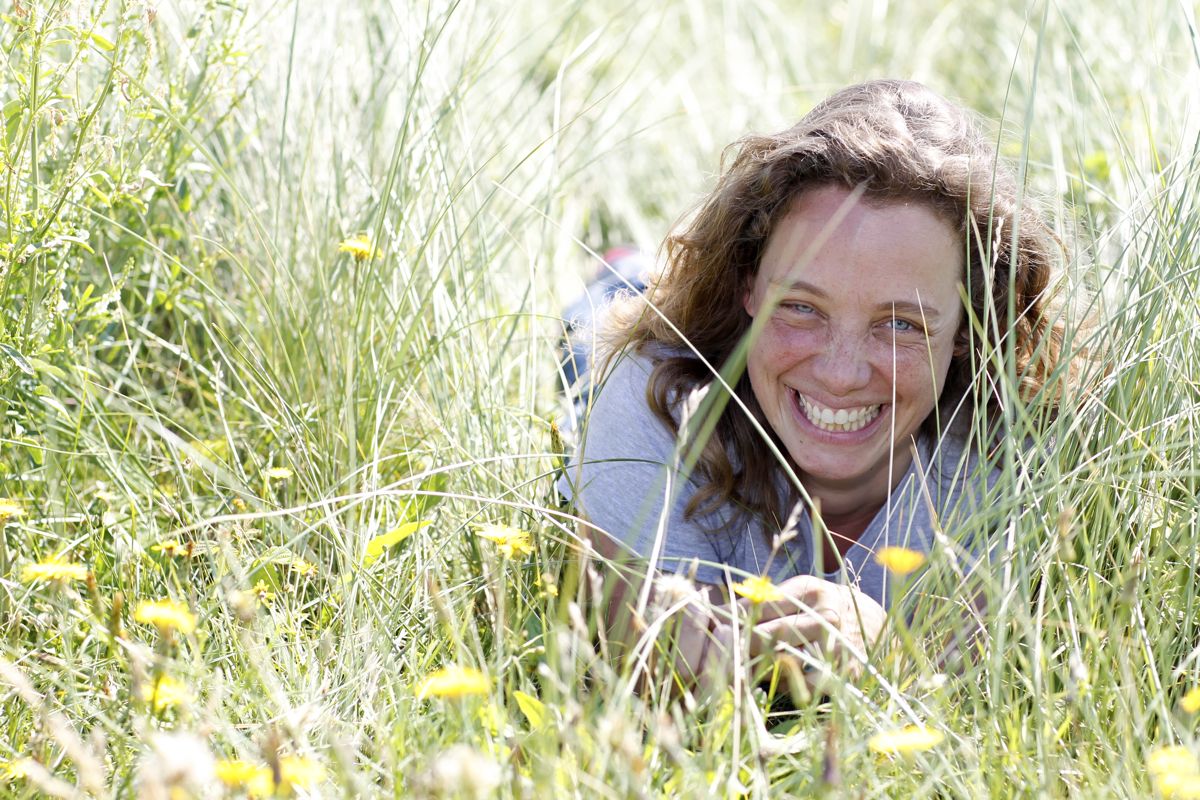 Elja Daae in de duinen